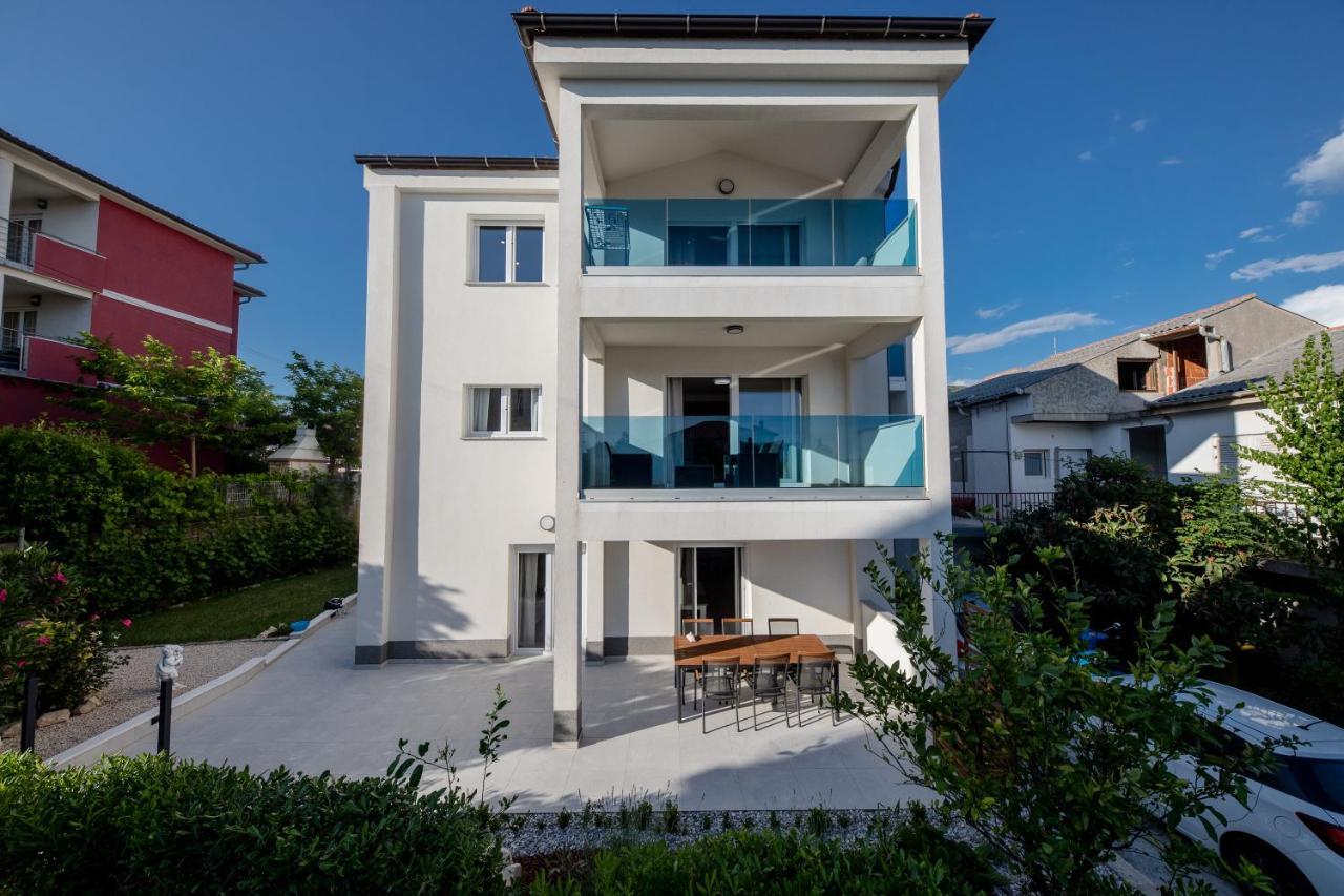 Peaceful Haven Near The Sea-Apartments Torlak Rab Banjol Eksteriør bilde